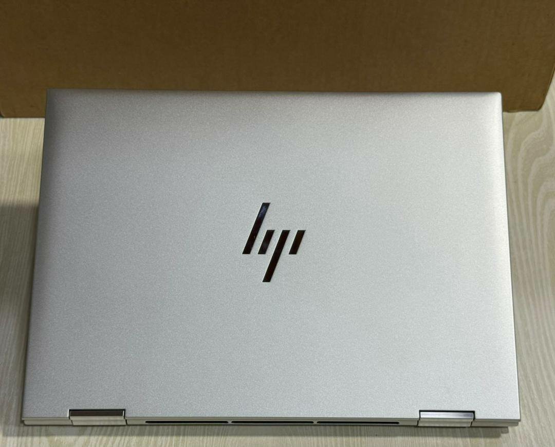 HP Laptop Convertible 14"