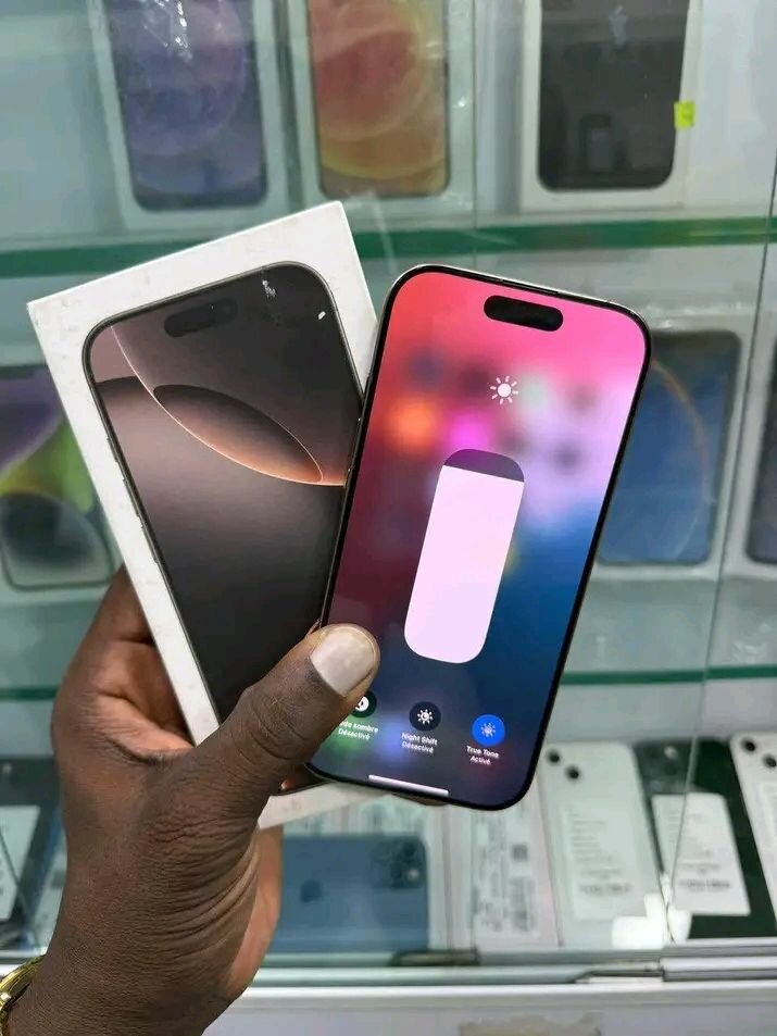 iPhone 14 Pro Max argent neuf
