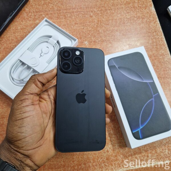 iPhone 16 Pro Max  512GB