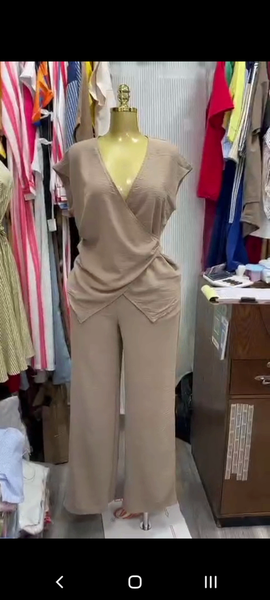 Ensemble élégant beige femme
