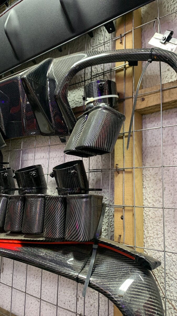 Carbon fiber exhaust tips