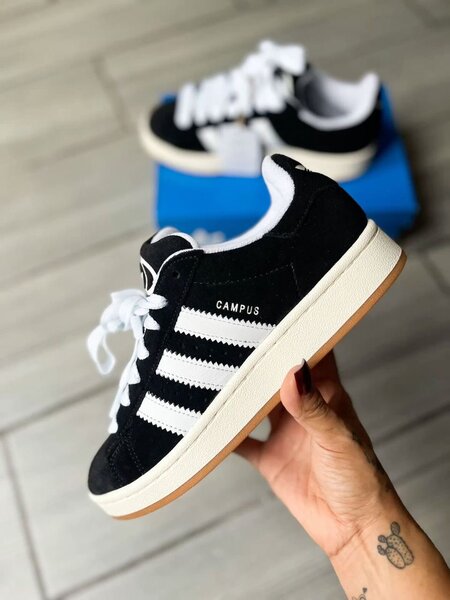 Chaussures noires rétro unisexes