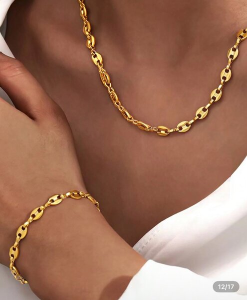 Ensemble chaîne élégante