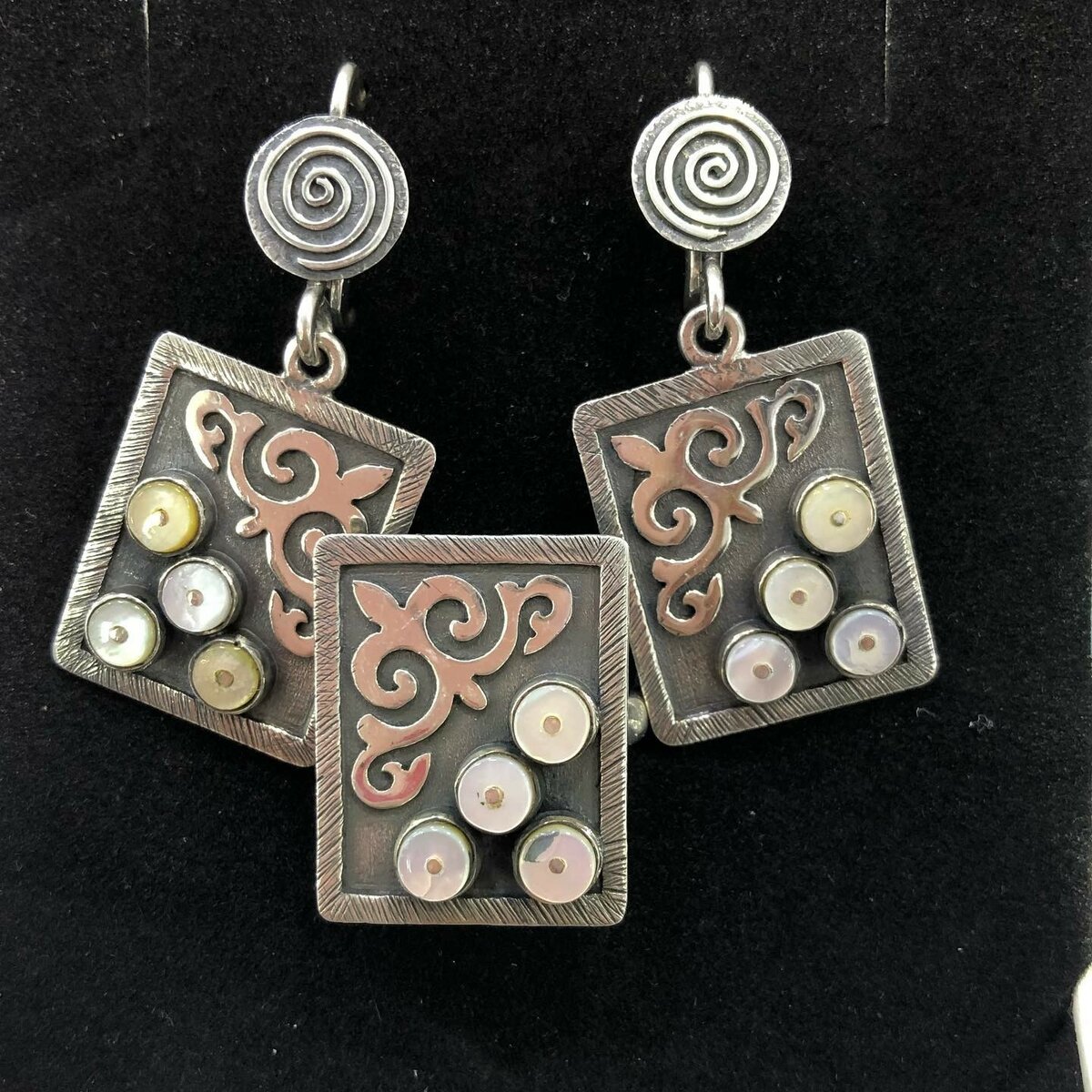 ЭТНО-КОМПЛЕКТЫ с натуральными камнями