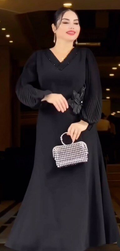 Платье черное вечернее