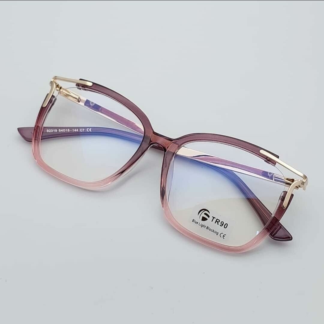 10.k avec le coffre d'origine