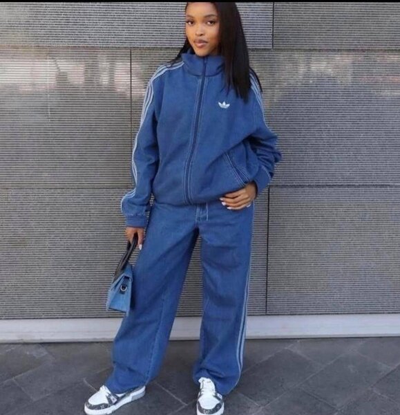Ensemble jogging en jean