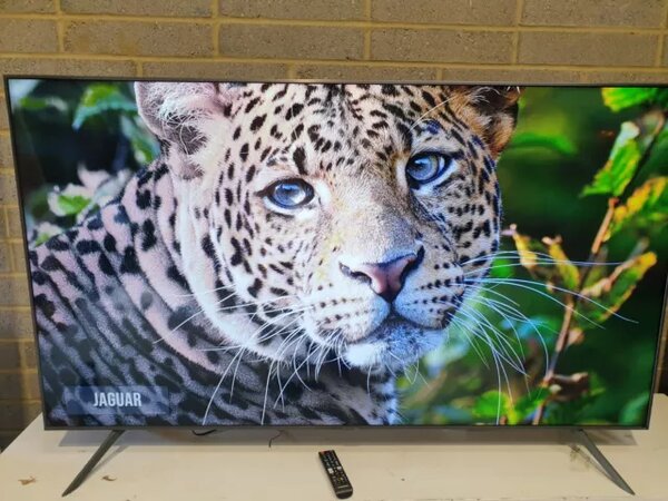 Samsung 70 Inches Crystal UHD 4K HDR Smart TV