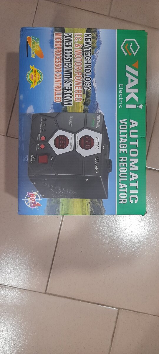 Régulateur de Tension Automatique Yaki