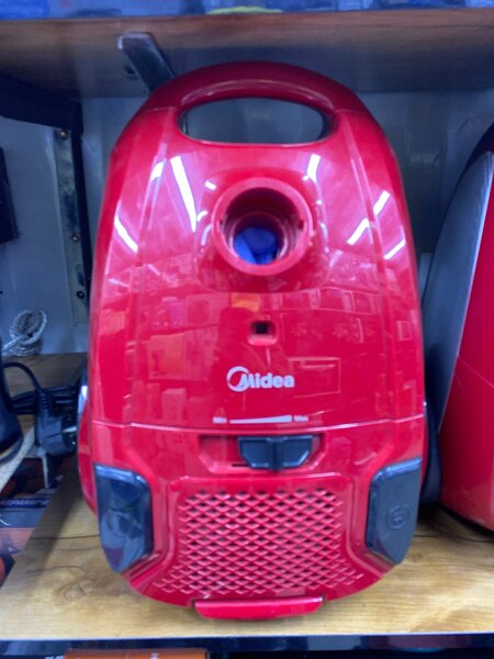 Пылесос Midea