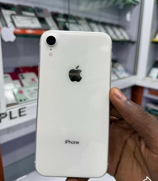 iPhone XR blanc