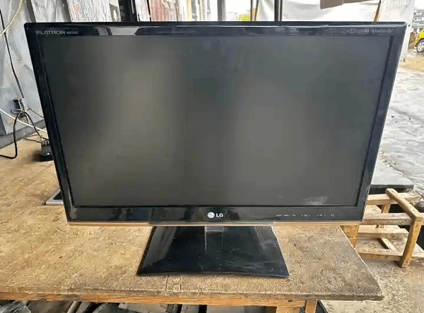 Écran LCD LG 24 pouces