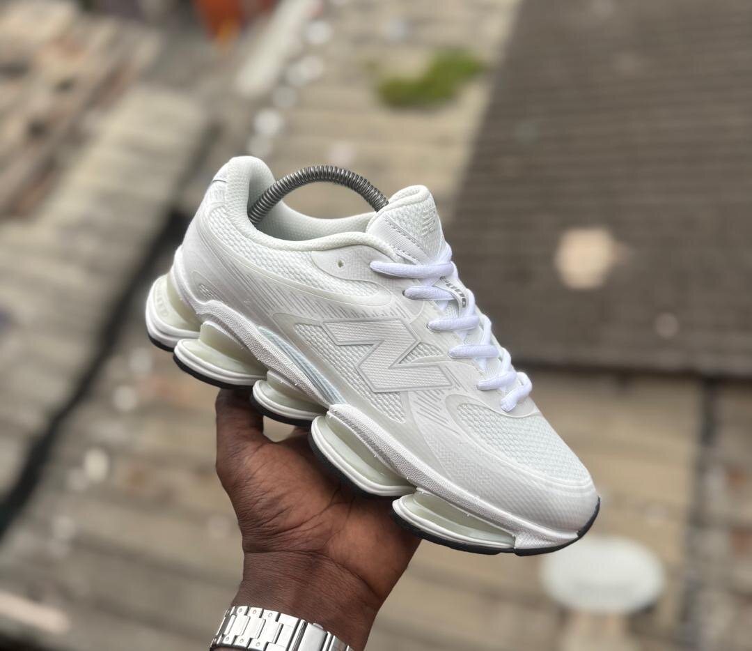 Chaussures de sport blanches