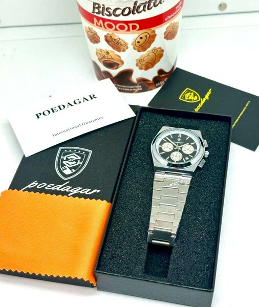 Montre POEDAGAR élégante