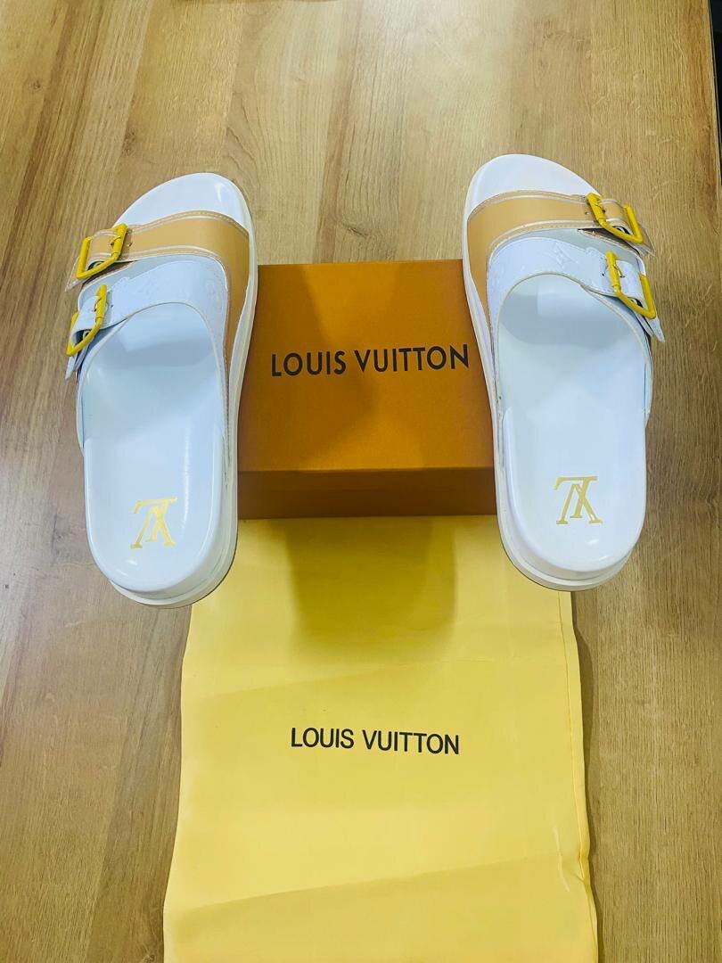 Sandales  Hommes ouis Vuitton