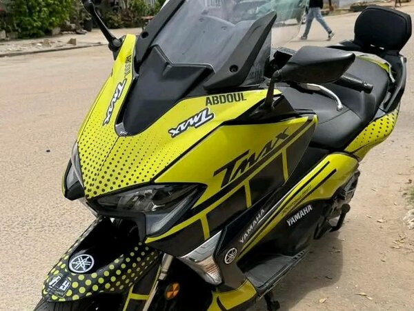 Scooter Yamaha TMAX Sport