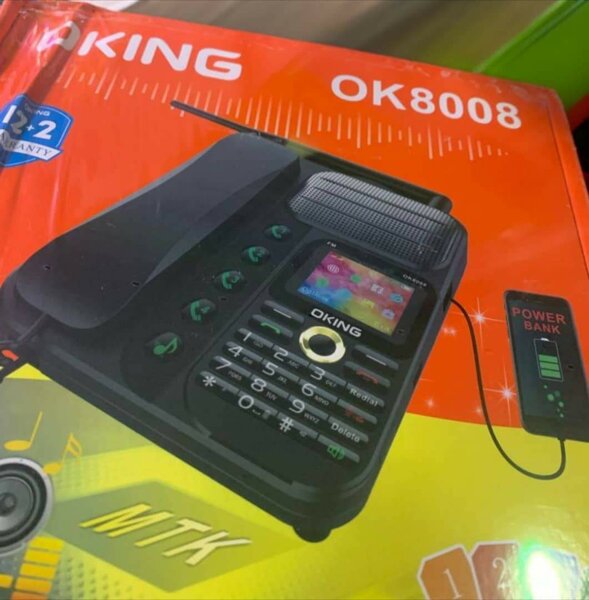 Téléphone portable fixe - 4 pu