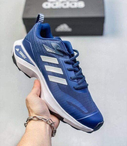 Chaussures Outdoor Adidas