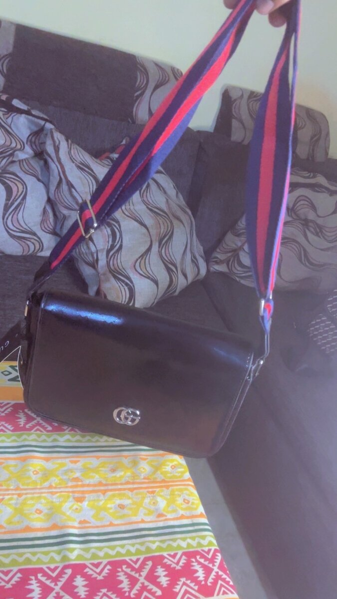 Sac bandoulière élégant