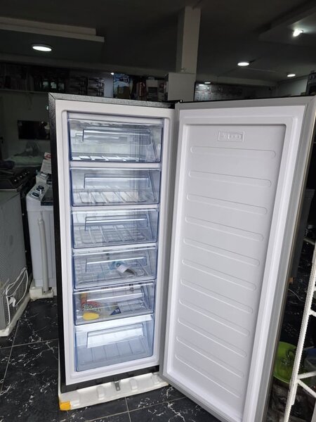 Congélateur vertical smart 6