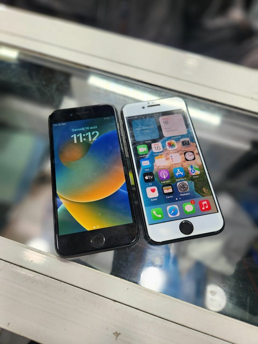 iPhone 8 simple 64giga