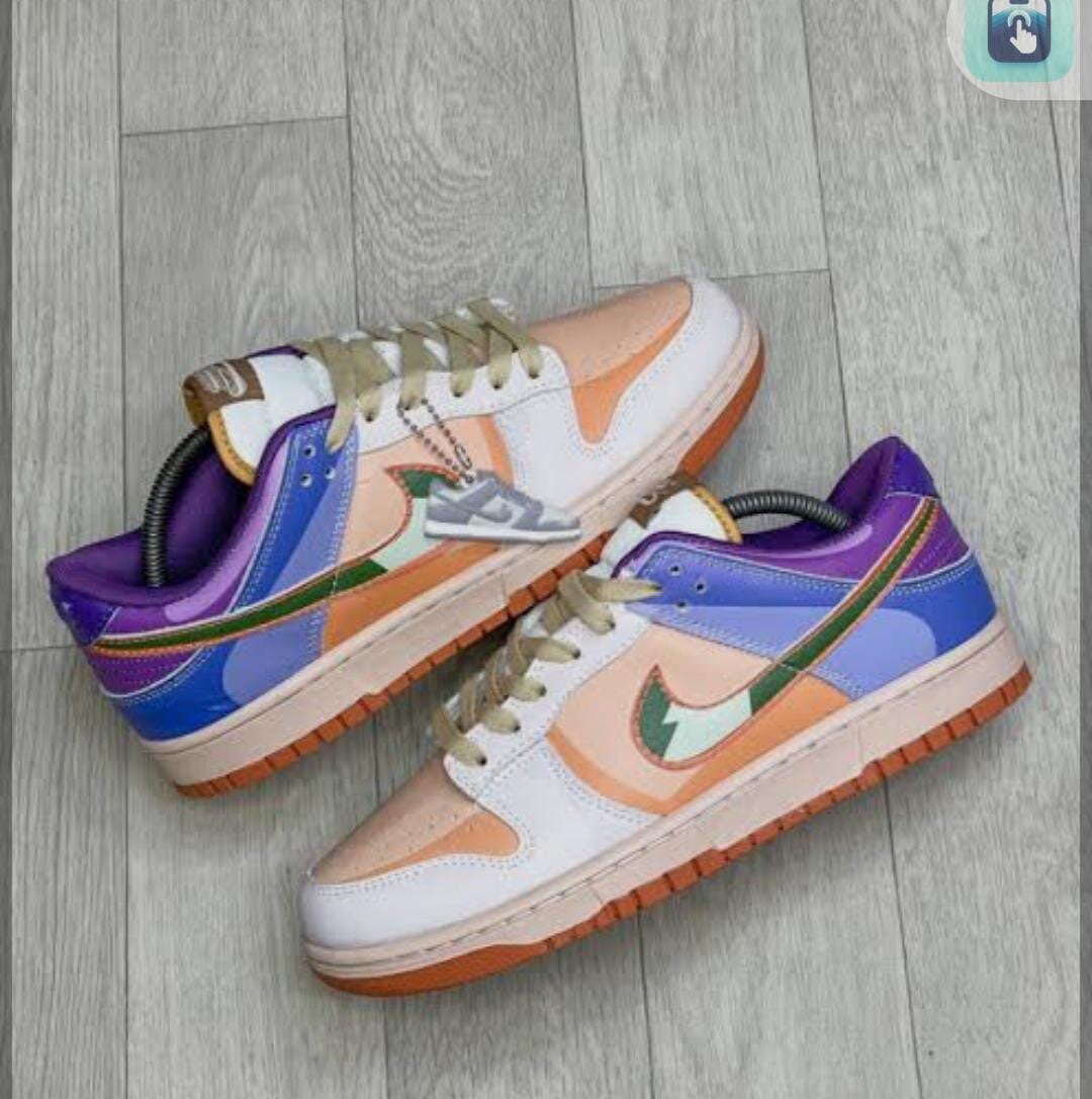 Baskets colorées tendance