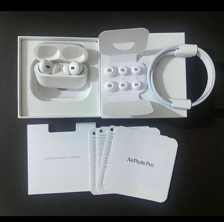 Apple AirPods Pro 2025