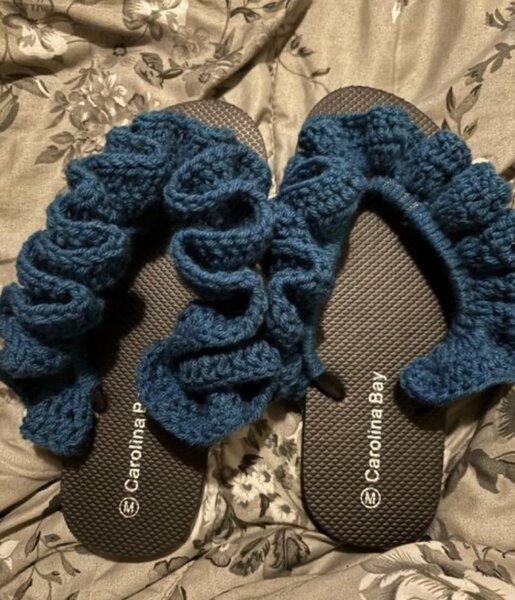 Sandales tricotées colorées