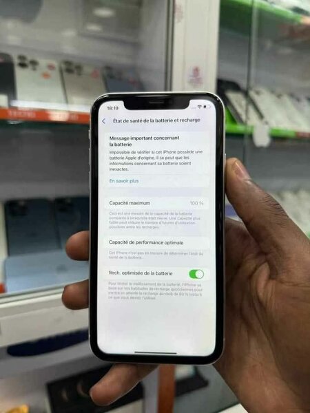 iPhone XR Blanc 64GB