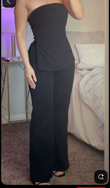 Combinaison élégante noire