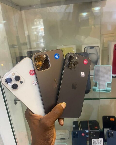 iPhone 15 pro Max 256g