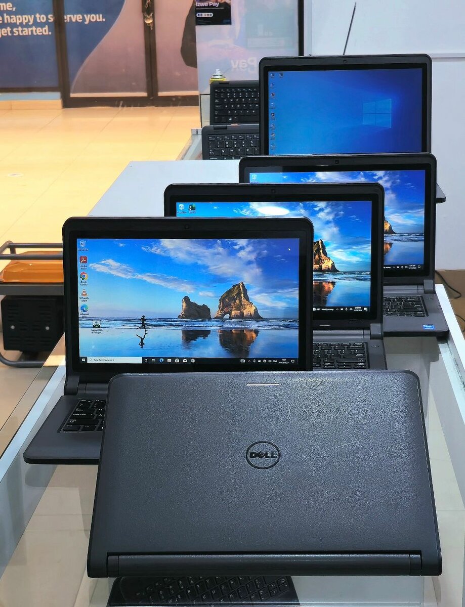 DELL LATITUDE 3350