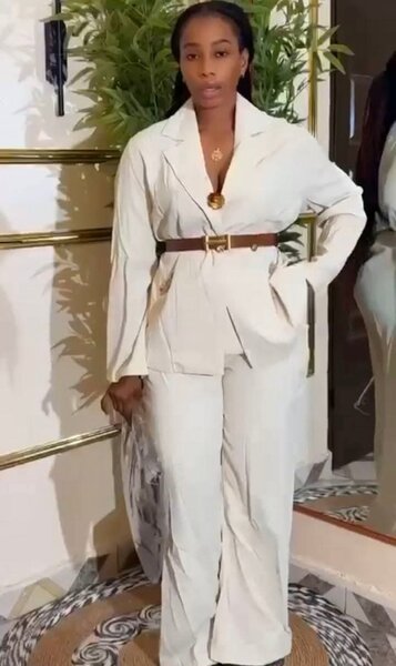 Ensemble tailleur femme élégant