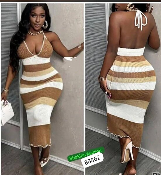 Robe Tricotée Rayée Dos Nu