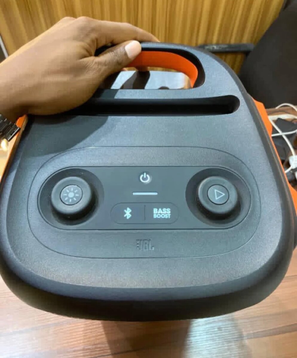 Enceinte Bluetooth JBL Puissante