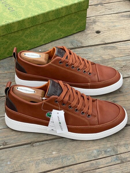 LACOSTE BROWN
