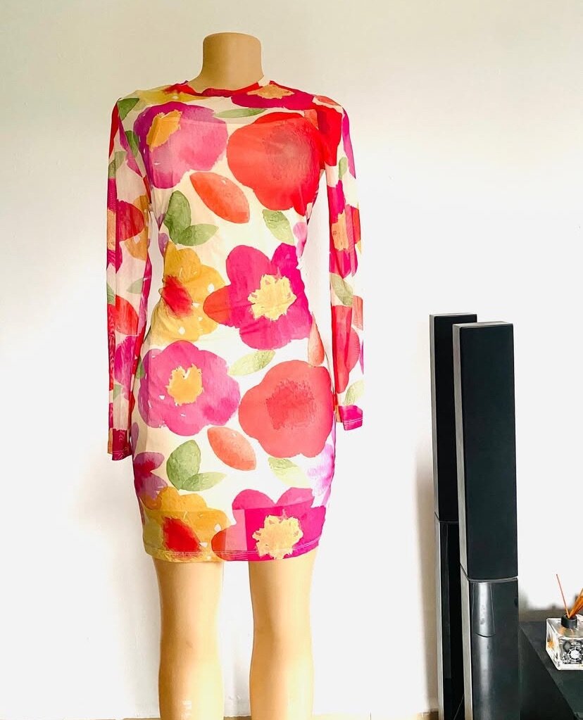 Robe transparente Fleurie