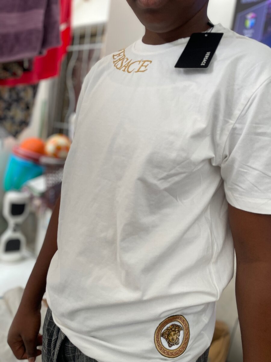 T-shirt blanc élégant homme