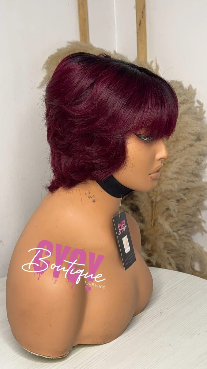 Perruque élégante courte