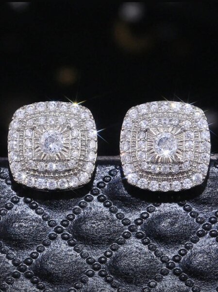 Boucles d'oreilles diamantées