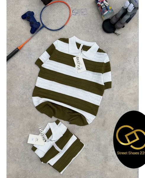 Polo rayé pour enfant confortable