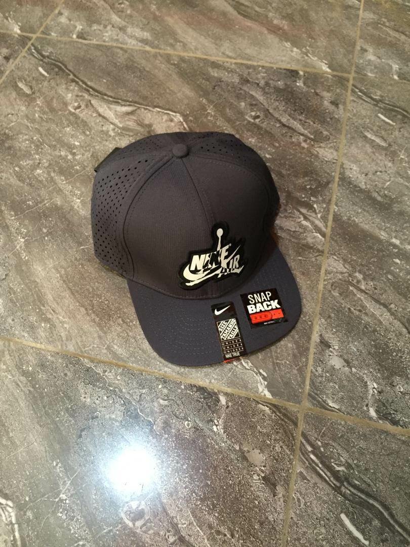 Casquettes Snapback modernes