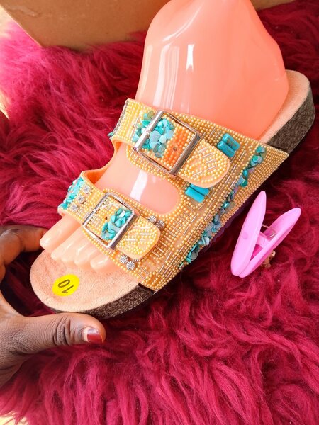 Mules perlées tendance
