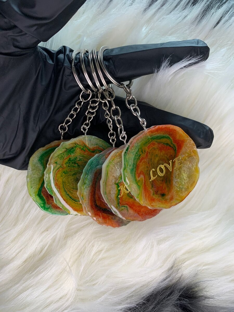 Customize n colour key chains