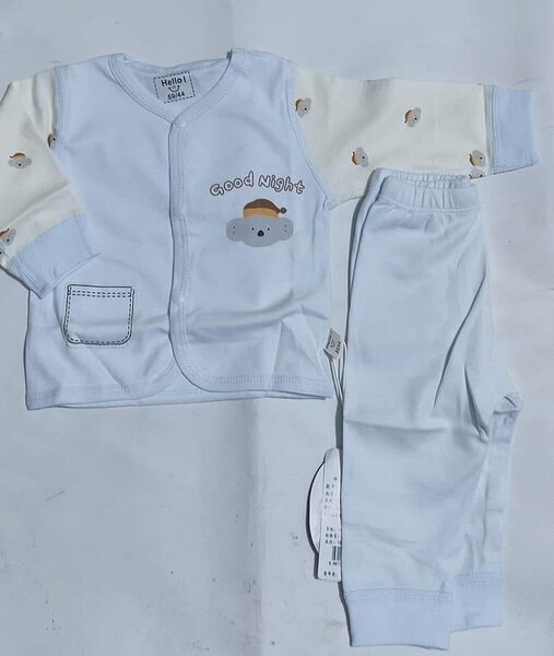 Pyjamas bébé doux motifs étoiles