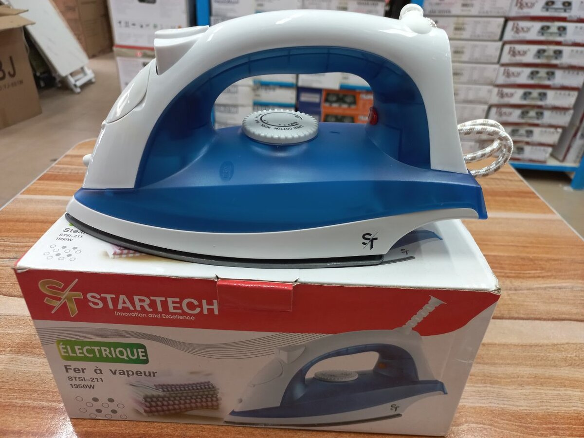 Startech Steam Iron 1950W