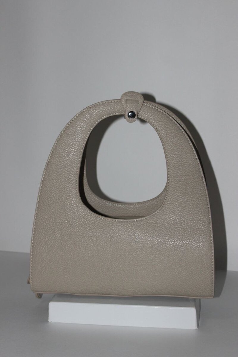 Женские сумочки- 1.500с