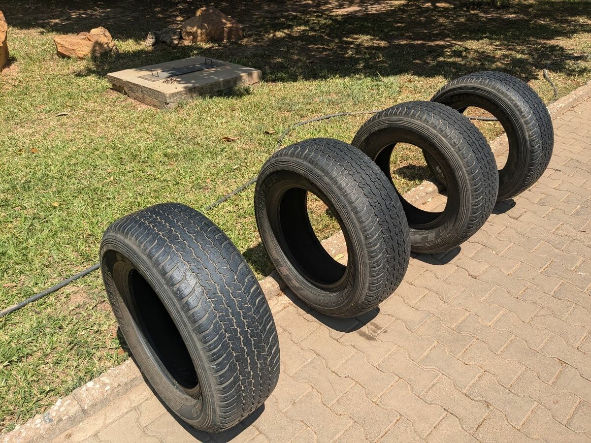Four (4)Toyota Hilux good second hand tyres-265/65R17