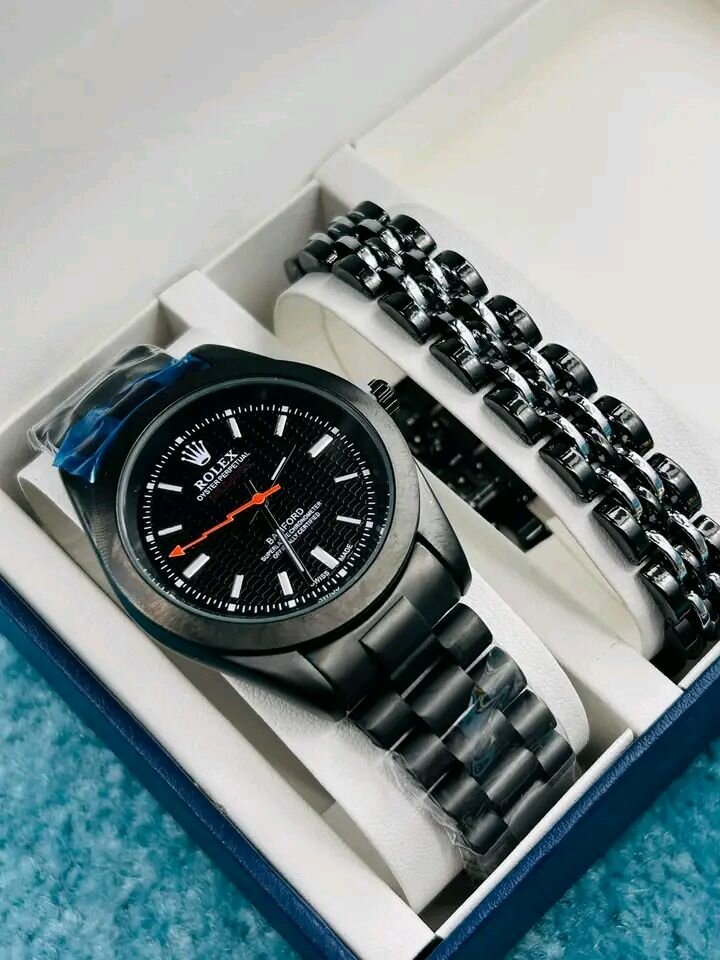 Montre élégante avec bracelet