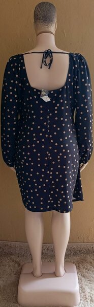 Robe à pois élégante